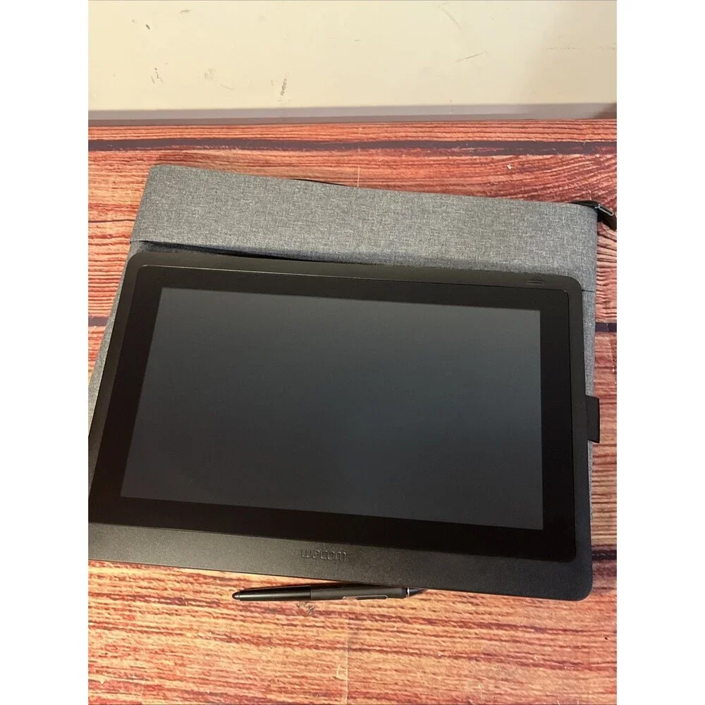 Wacom - Cintiq 16 Creative Pen Display Drawing Tablet / Black / DTK1660K0A